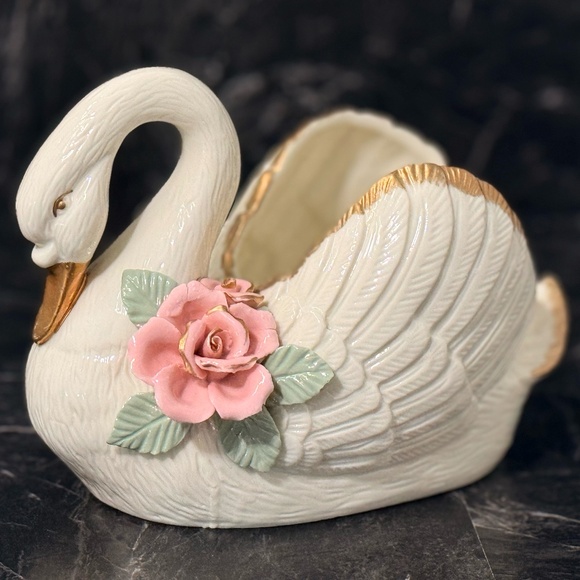 Large Swan Planter/Dish - Picture 1 of 16